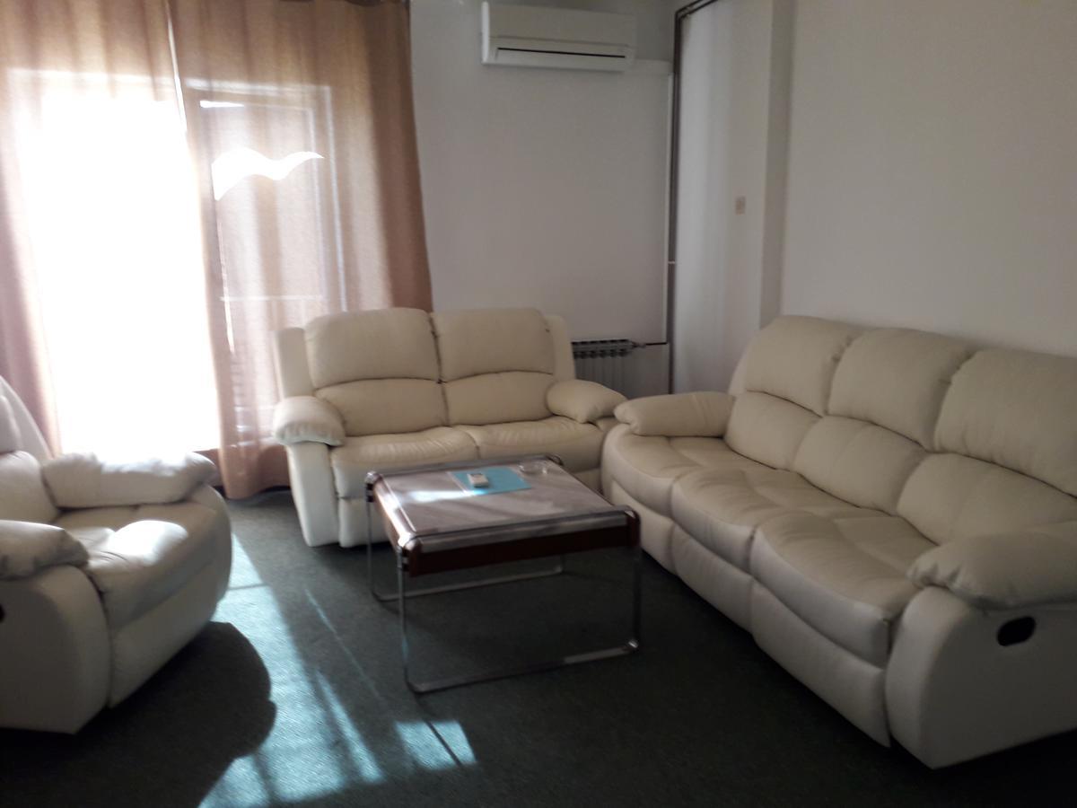 Apartments And Rooms Haludovo - Ribarsko Selo Malinska Dış mekan fotoğraf