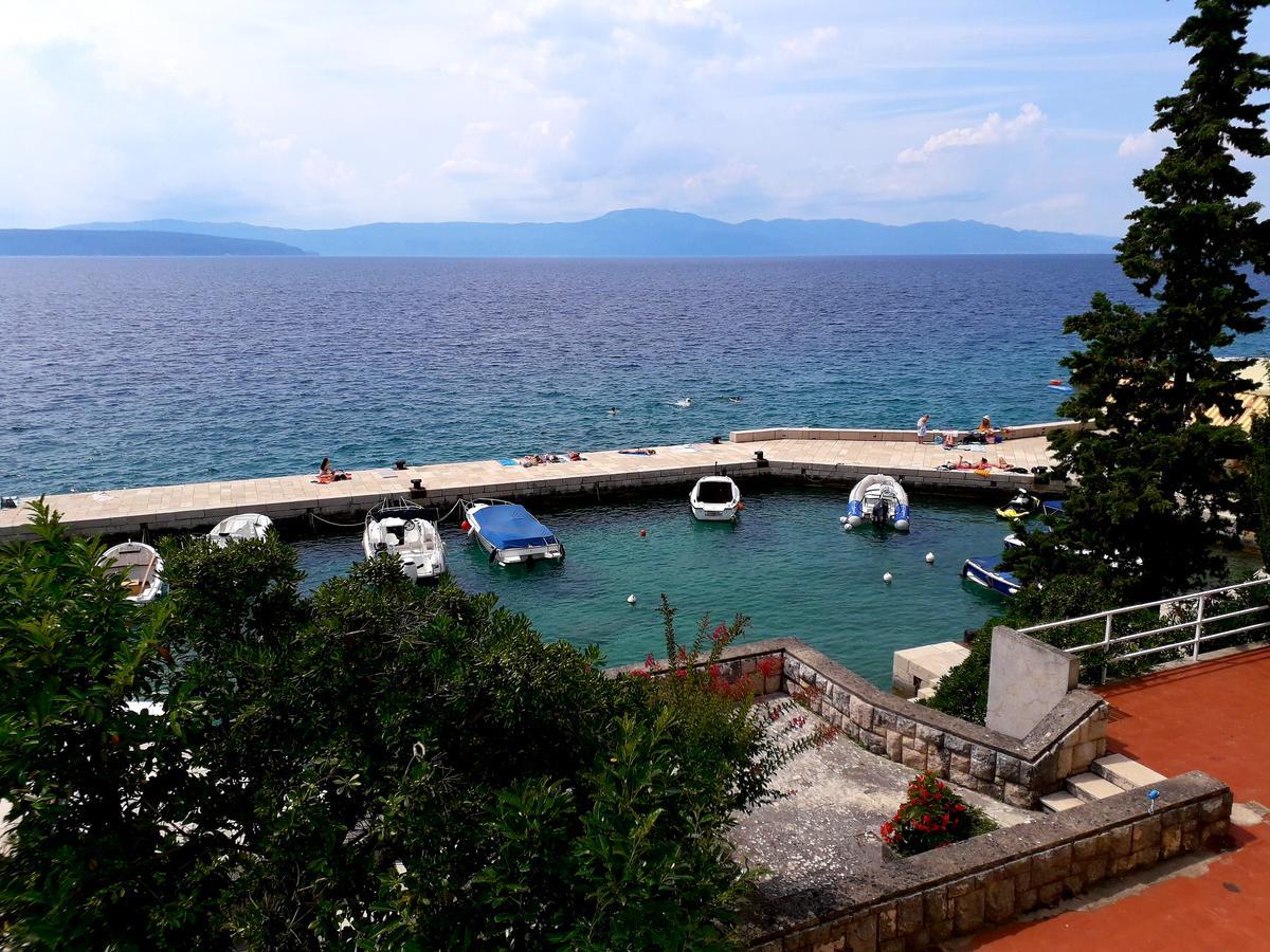 Apartments And Rooms Haludovo - Ribarsko Selo Malinska Dış mekan fotoğraf